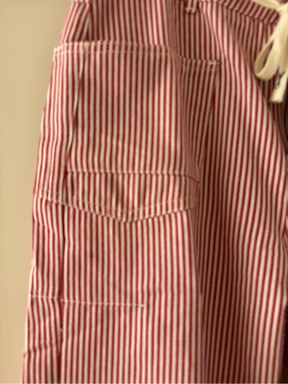 Red & White Striped barrel leg Pants - Picture 3 of 6